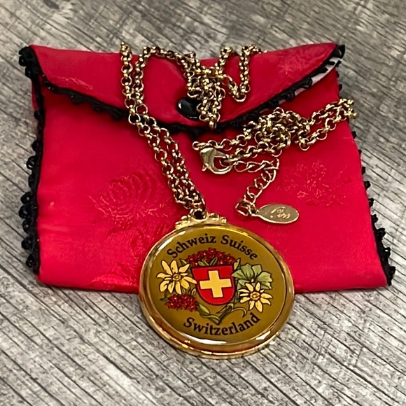 Vintage Schweiz Suisse Switzerland Necklace - Picture 6 of 12